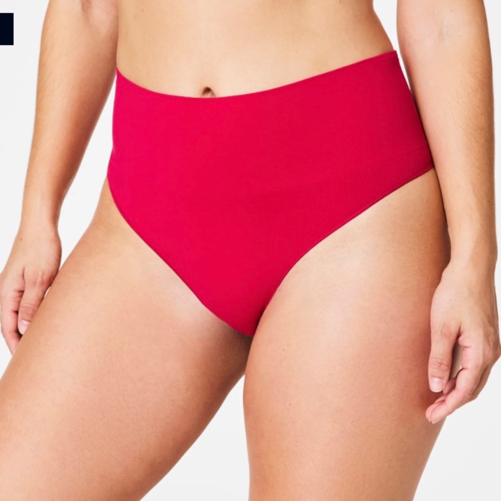 New SPANXshape ExtraOrdinary Thong Size 3X in Fuscia